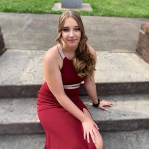 Meet your Posher, Aimee